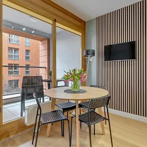 Stay-in Aura Apartamento